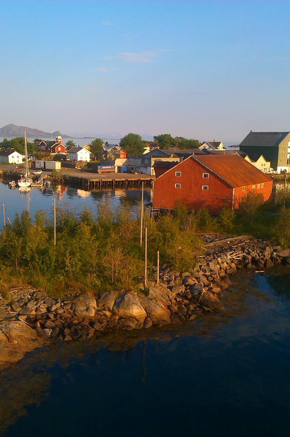 Berg Apartments Svolvær Exterior photo